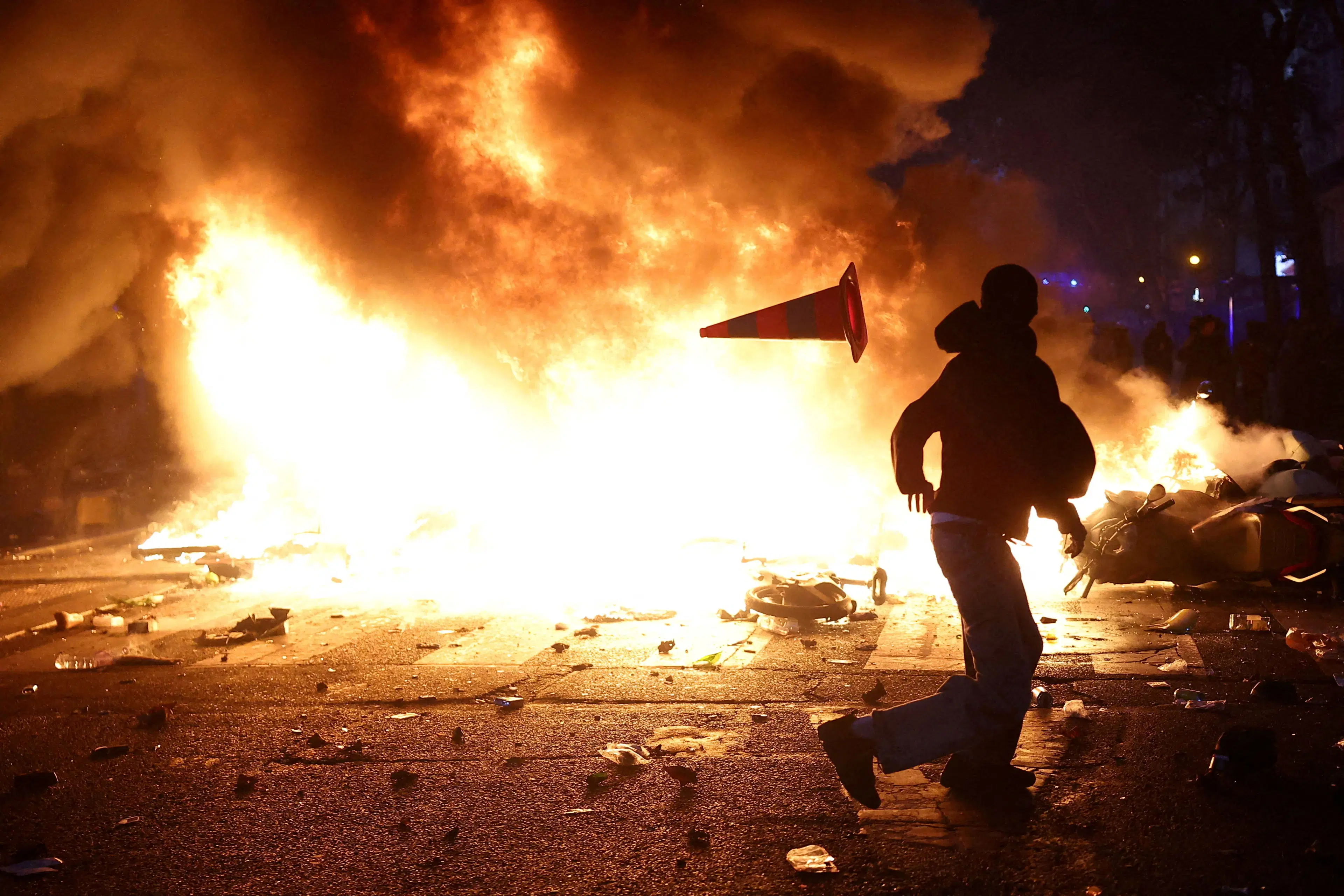 Temporary truce on the streets of France with a curfew as the government prepares for Saturday protests