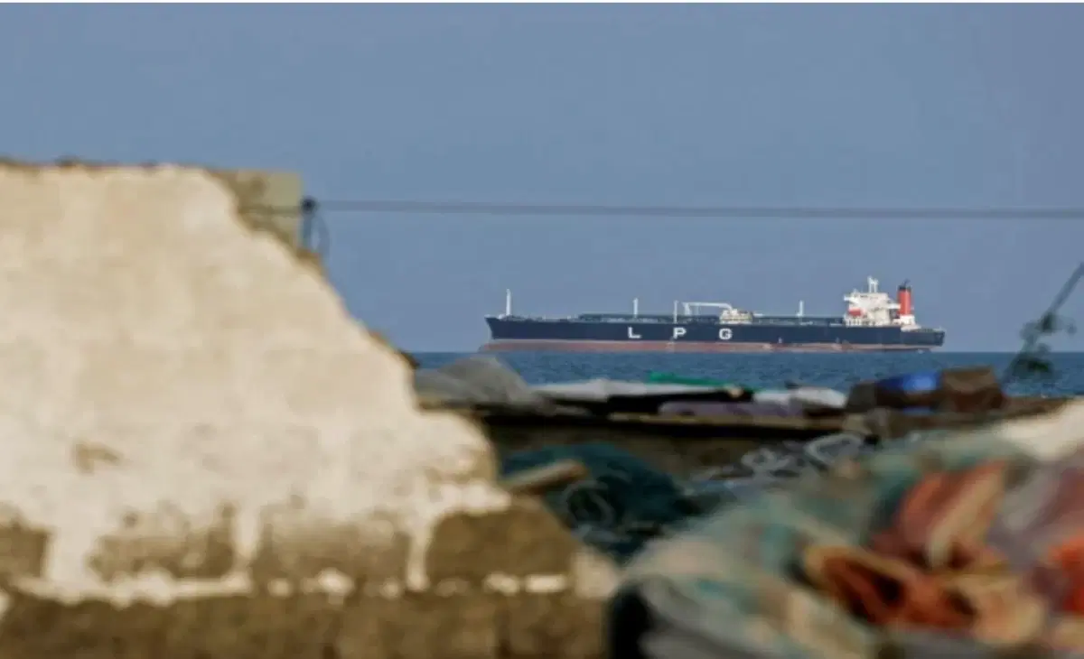 Iranian Revolutionary Guard Navy announces 7 ships hit in the Gulf
